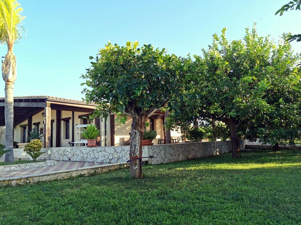 Terra Dei Limoni Hotel